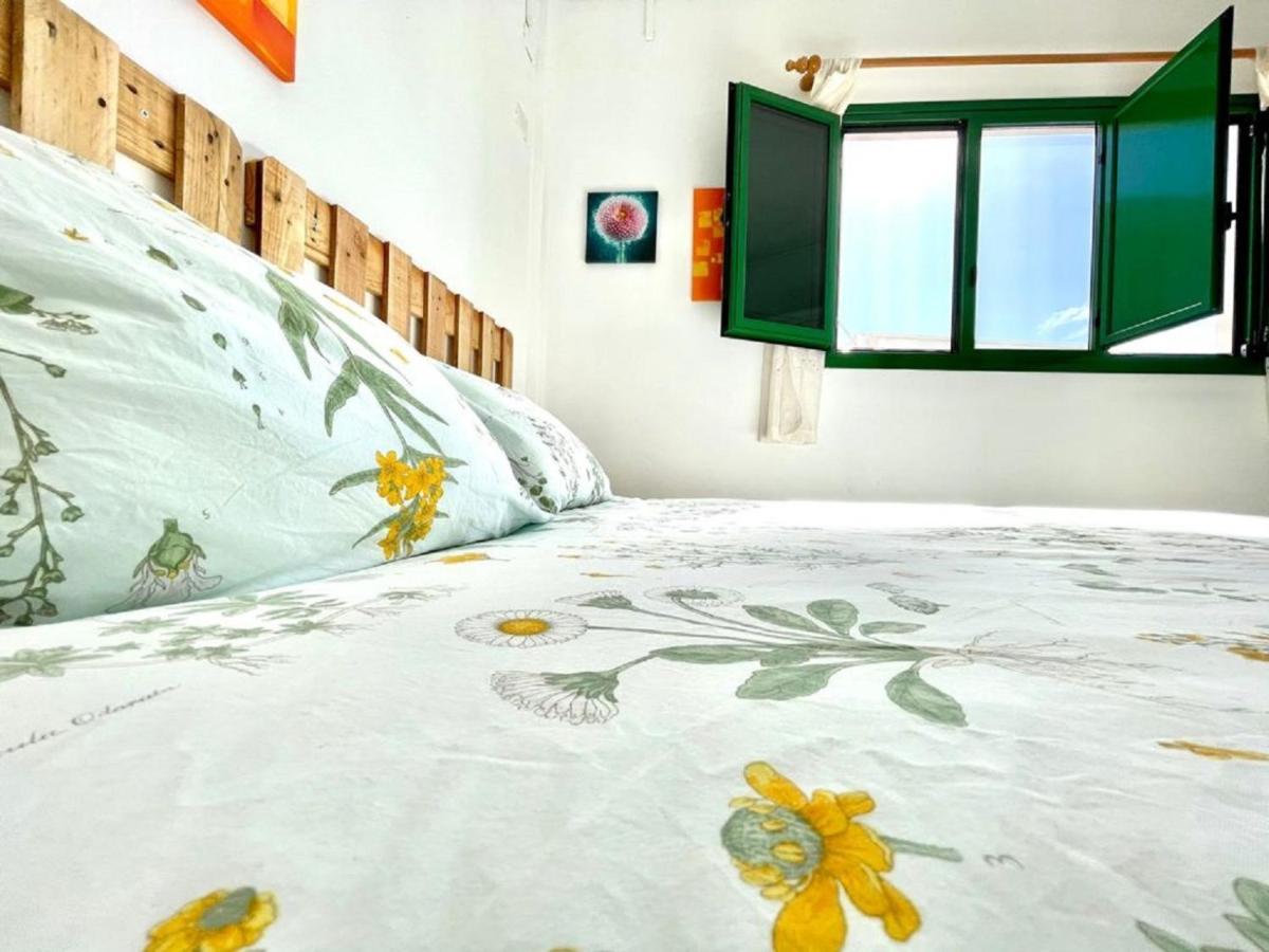 Apartamento Mar y Sol Tamaduste con terracita y barbacoa a 12 metros del mar Exterior foto